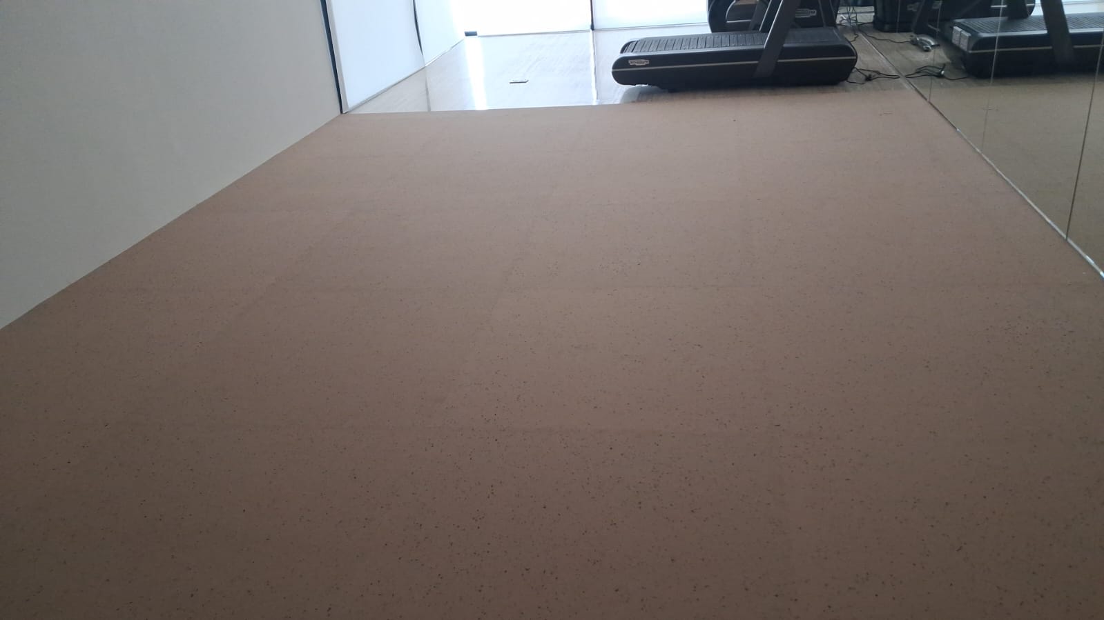 Pavi Flex Beige Color Gym Mat with Black Dot- 100*100cm 7MM Thickness