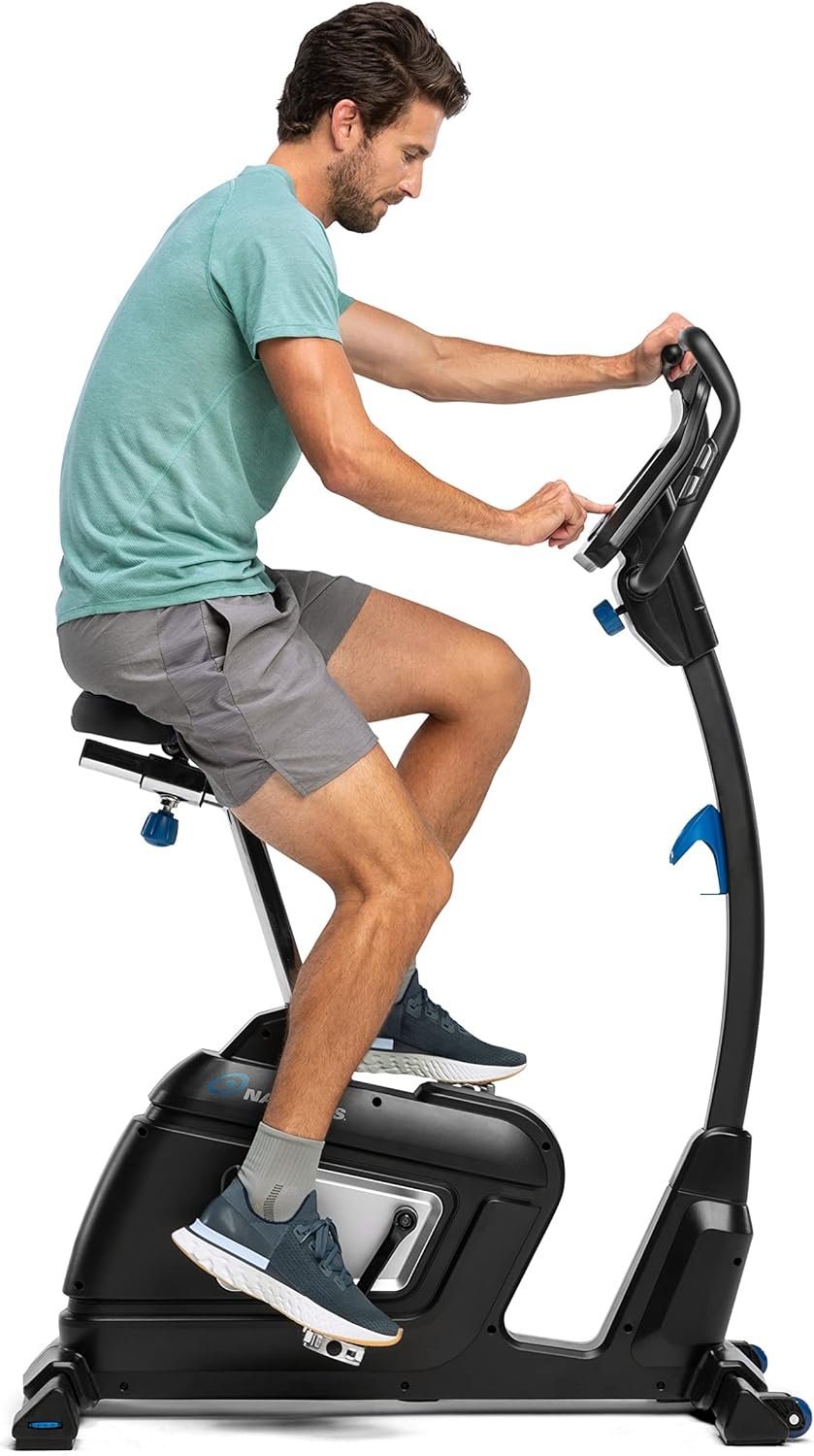 Nautilus U627 Upright Bike