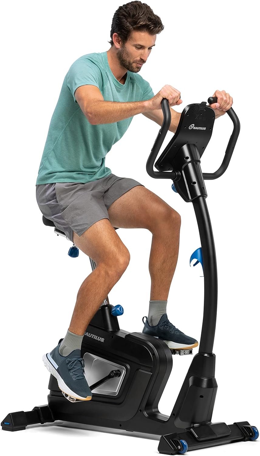 Nautilus U627 Upright Bike